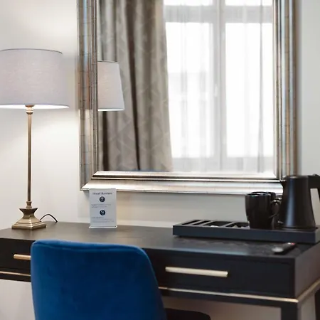 Hotel Bastian